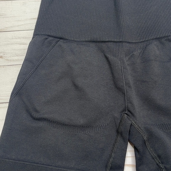 Doyoueven Hyperflex 2 Seamless Shorts - Black - Picture 6 of 10